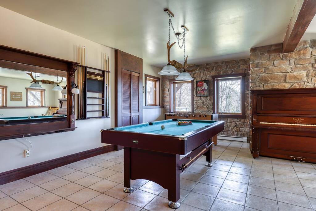 Le Courchevel Luxe Chalet - Private Pool - Jacuzzi - Ski Saint-Adolphe-d'Howard Extérieur photo