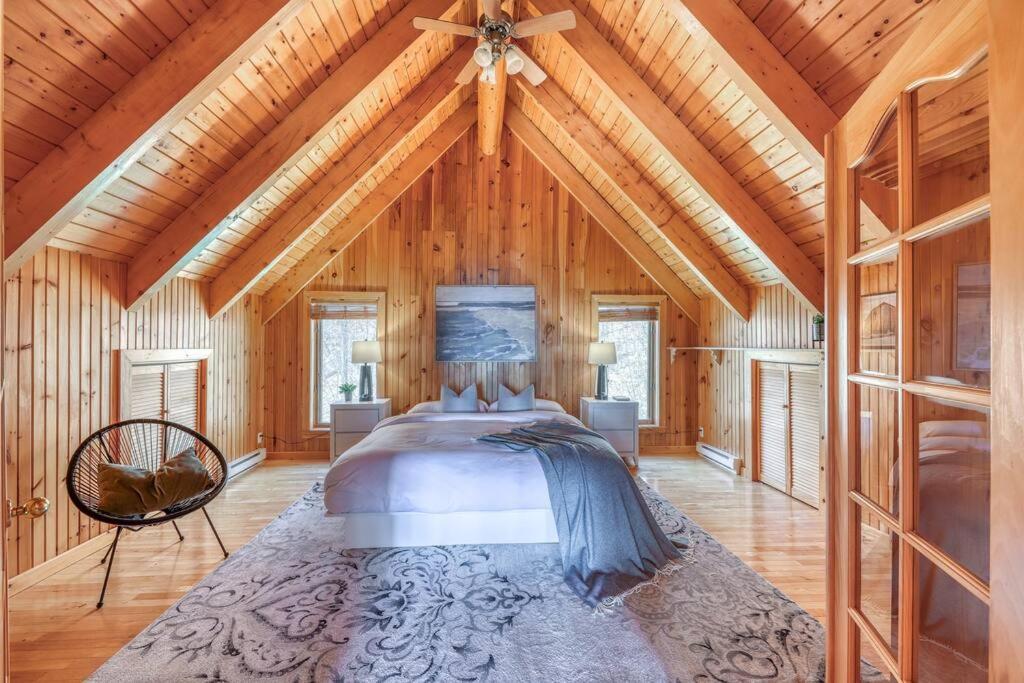 Le Courchevel Luxe Chalet - Private Pool - Jacuzzi - Ski Saint-Adolphe-d'Howard Extérieur photo