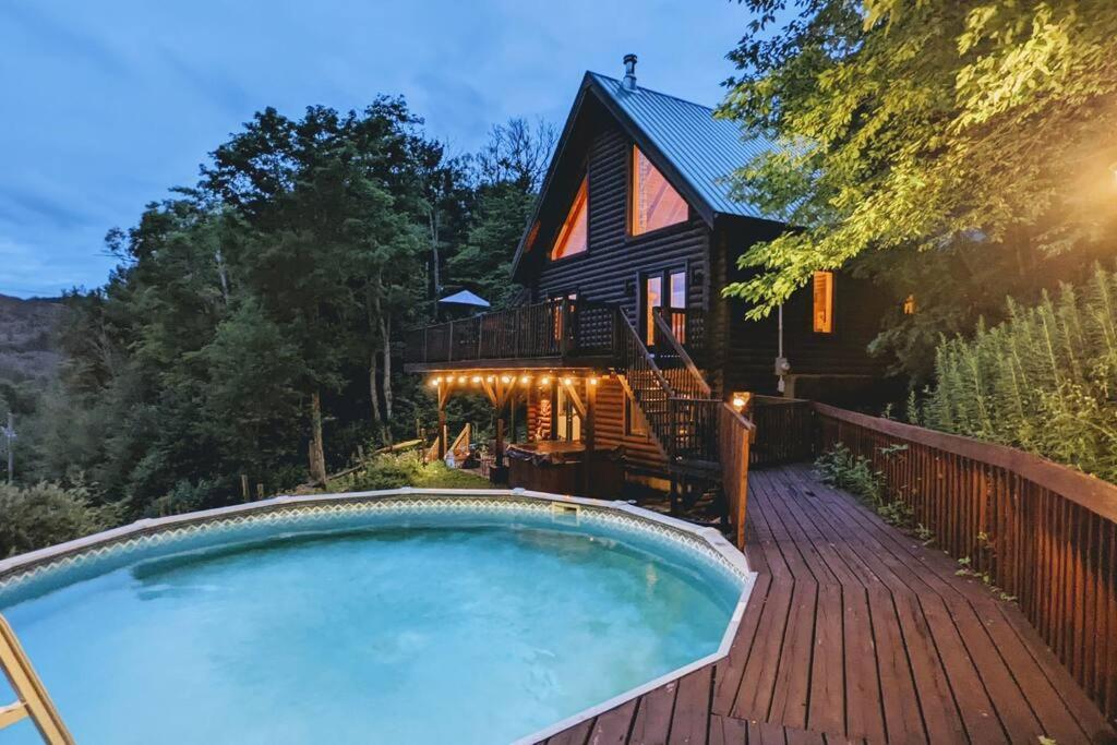 Le Courchevel Luxe Chalet - Private Pool - Jacuzzi - Ski Saint-Adolphe-d'Howard Extérieur photo
