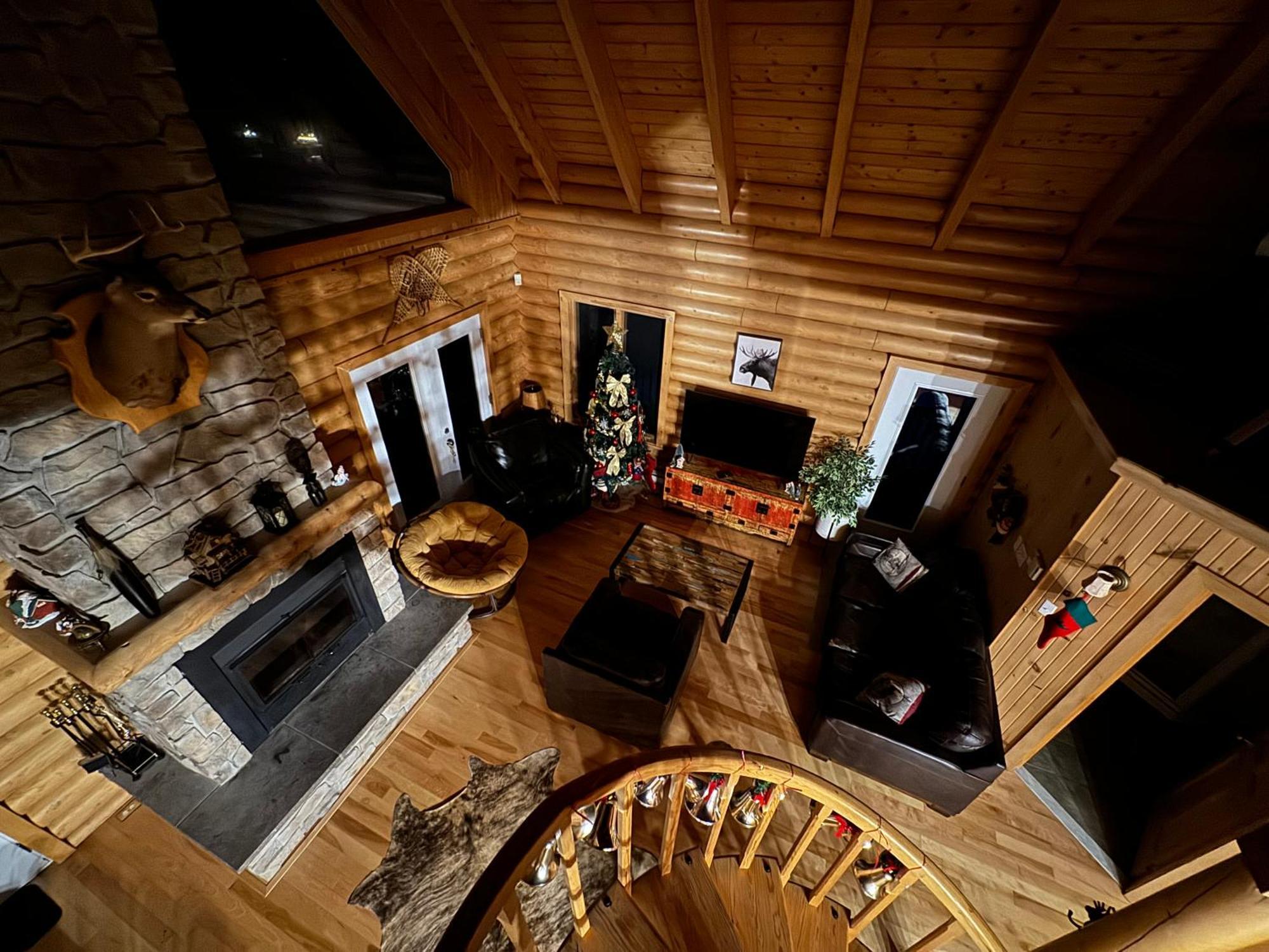 Le Courchevel Luxe Chalet - Private Pool - Jacuzzi - Ski Saint-Adolphe-d'Howard Extérieur photo